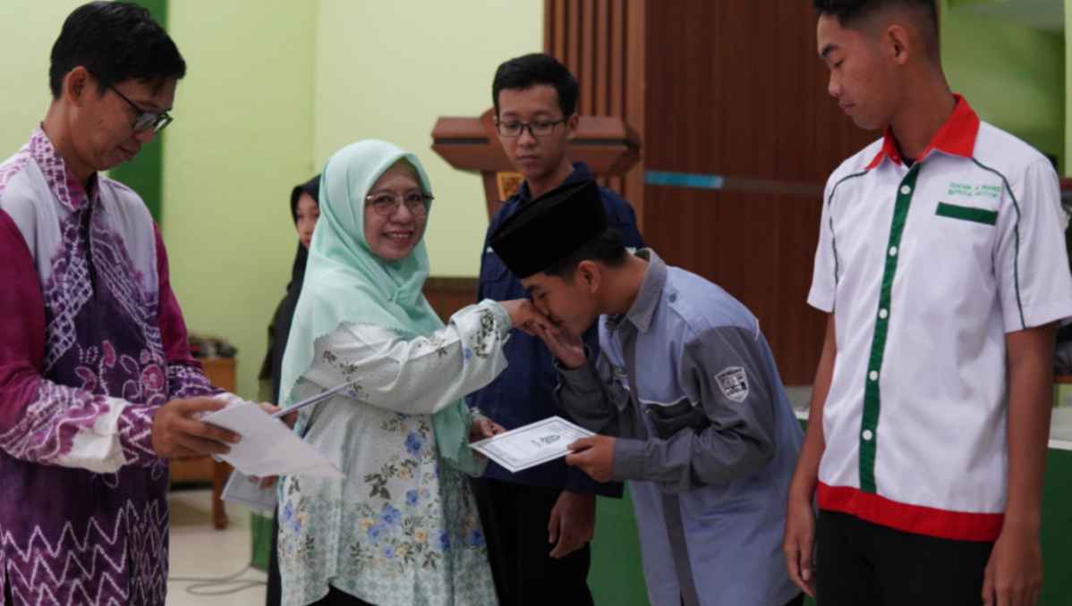 PEMBEKALAN DAN PELEPASAN PESERTA MAGANG KETERAMPILAN